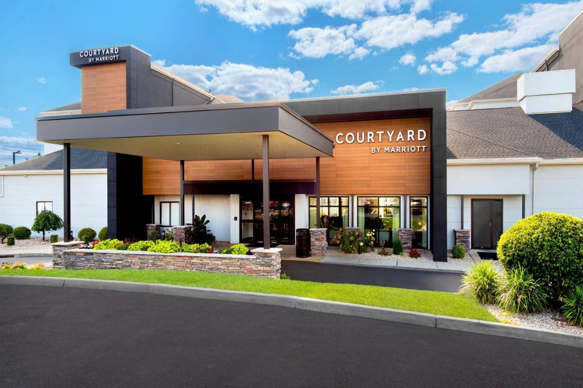 Courtyard By Marriott New Haven Orange Hotel Buitenkant foto